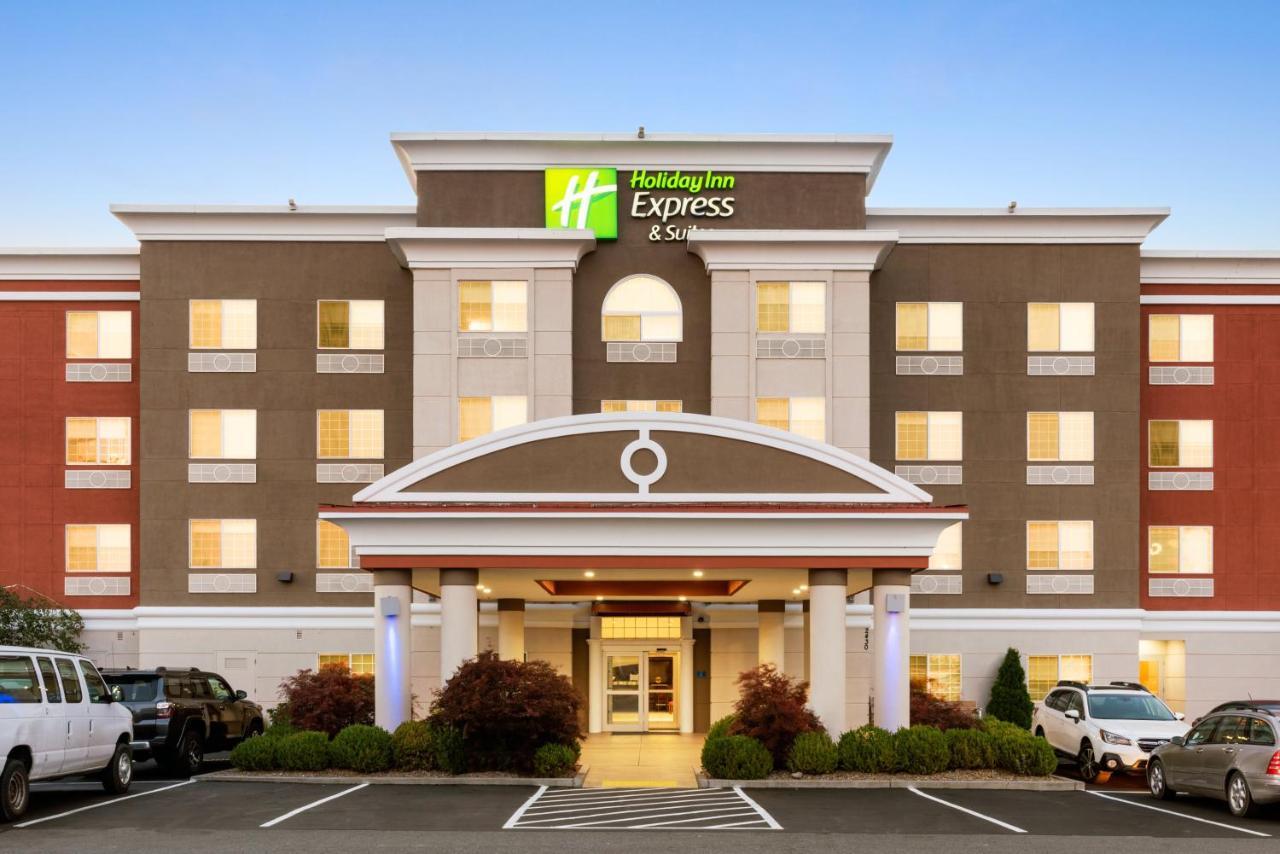 Holiday Inn Express & Suites Klamath Falls Central By Ihg Zewnętrze zdjęcie