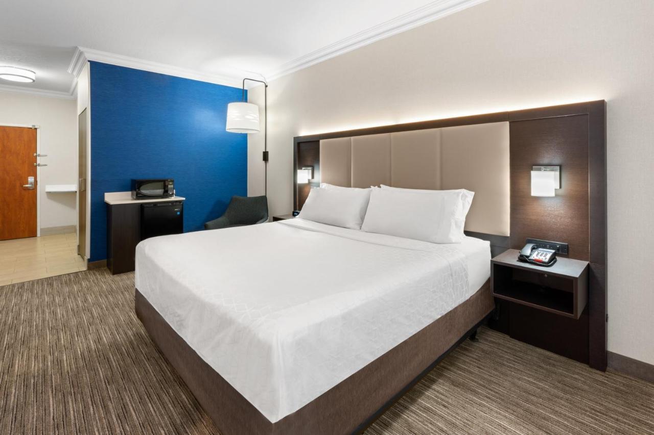Holiday Inn Express & Suites Klamath Falls Central By Ihg Zewnętrze zdjęcie