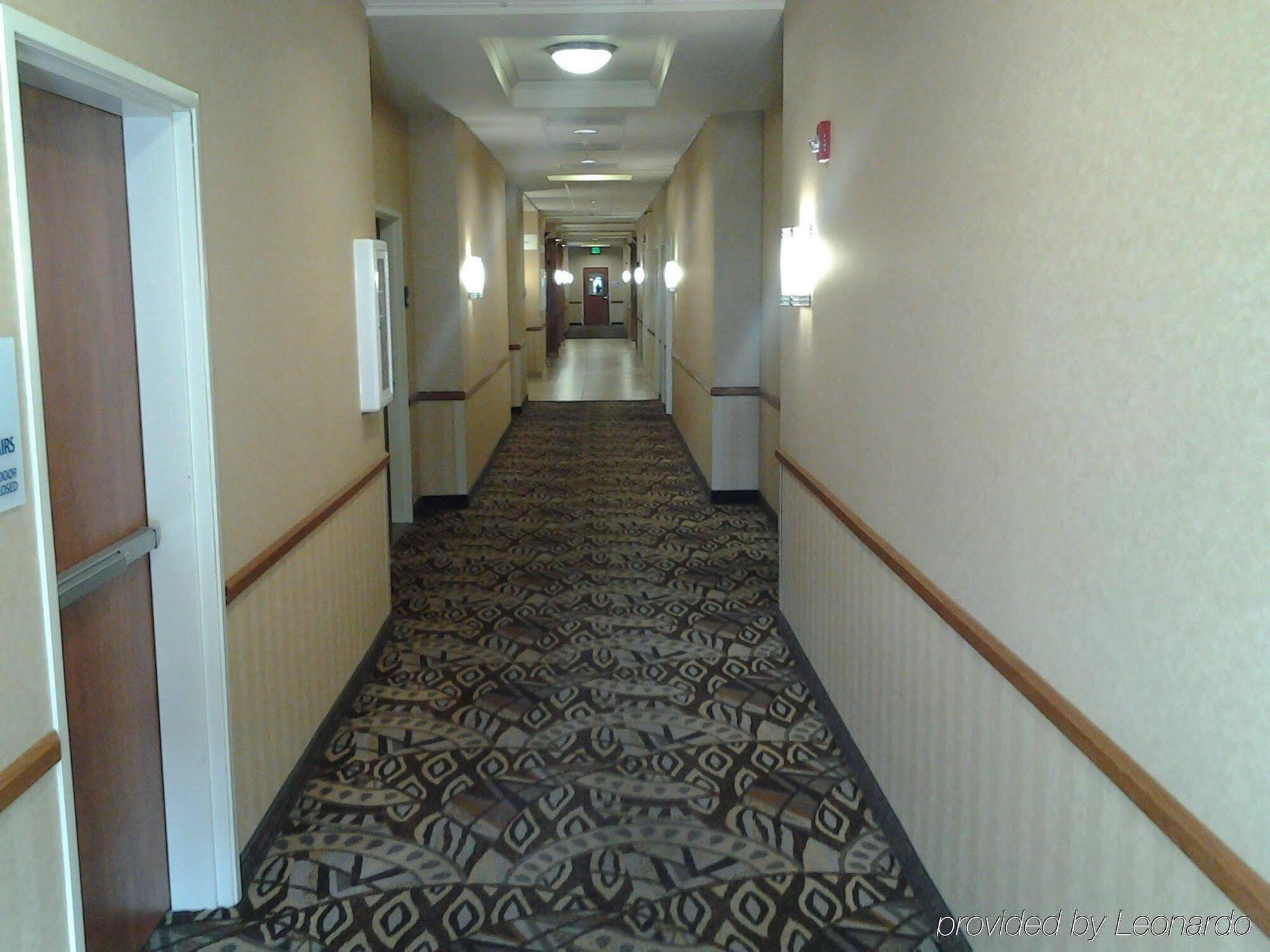 Holiday Inn Express & Suites Klamath Falls Central By Ihg Zewnętrze zdjęcie