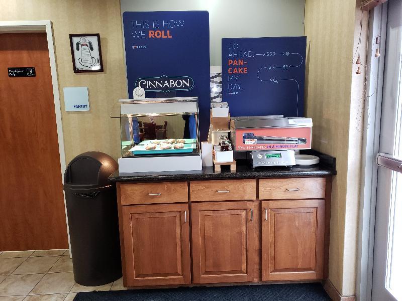Holiday Inn Express & Suites Klamath Falls Central By Ihg Zewnętrze zdjęcie